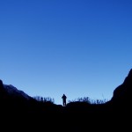 trekker-ombre-chinoise-annapurna-base-camp-nepal