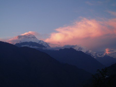 Tour des Annapurnas : Sikha   Chitre   Ghorepani coucher soleil Dhaulagiri trek jomosom nepal 450x338