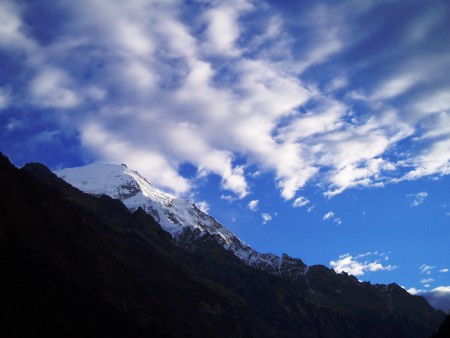 Trek dans le Langtang   Jour 7 : Ghora Tabela   Syabru Besi langtang lirung 450x338