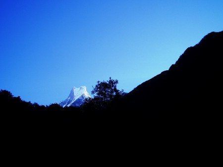 Tour des Annapurnas : Bamboo   Deurali machhapuchhere ombre trek sanctuaire annapurna 450x338