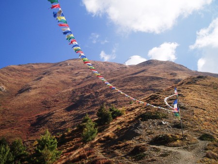 Tour des Annapurnas : Upper Pisang   Ngawal   Braga pisang peak tour des annapurnas nepal 450x338