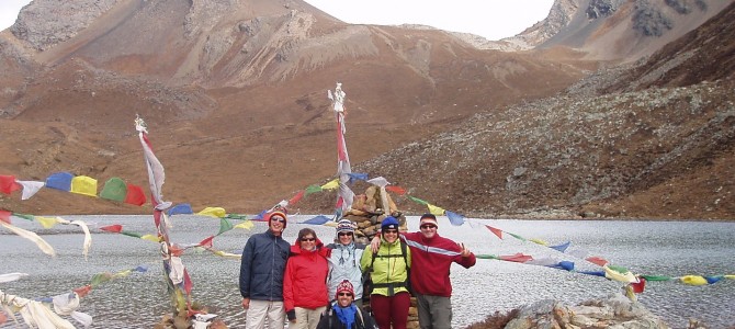 Trek au Népal : seul ou avec une agence ?